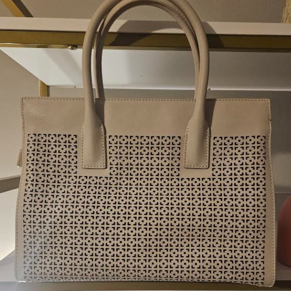 Kate Spade - Picture 2 of 7